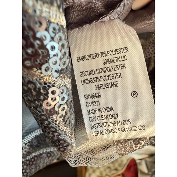 Tahari Arthur S. Levine Dove Grey Sequin Cocktail Dress Size 2 NWT - Picture 15 of 16